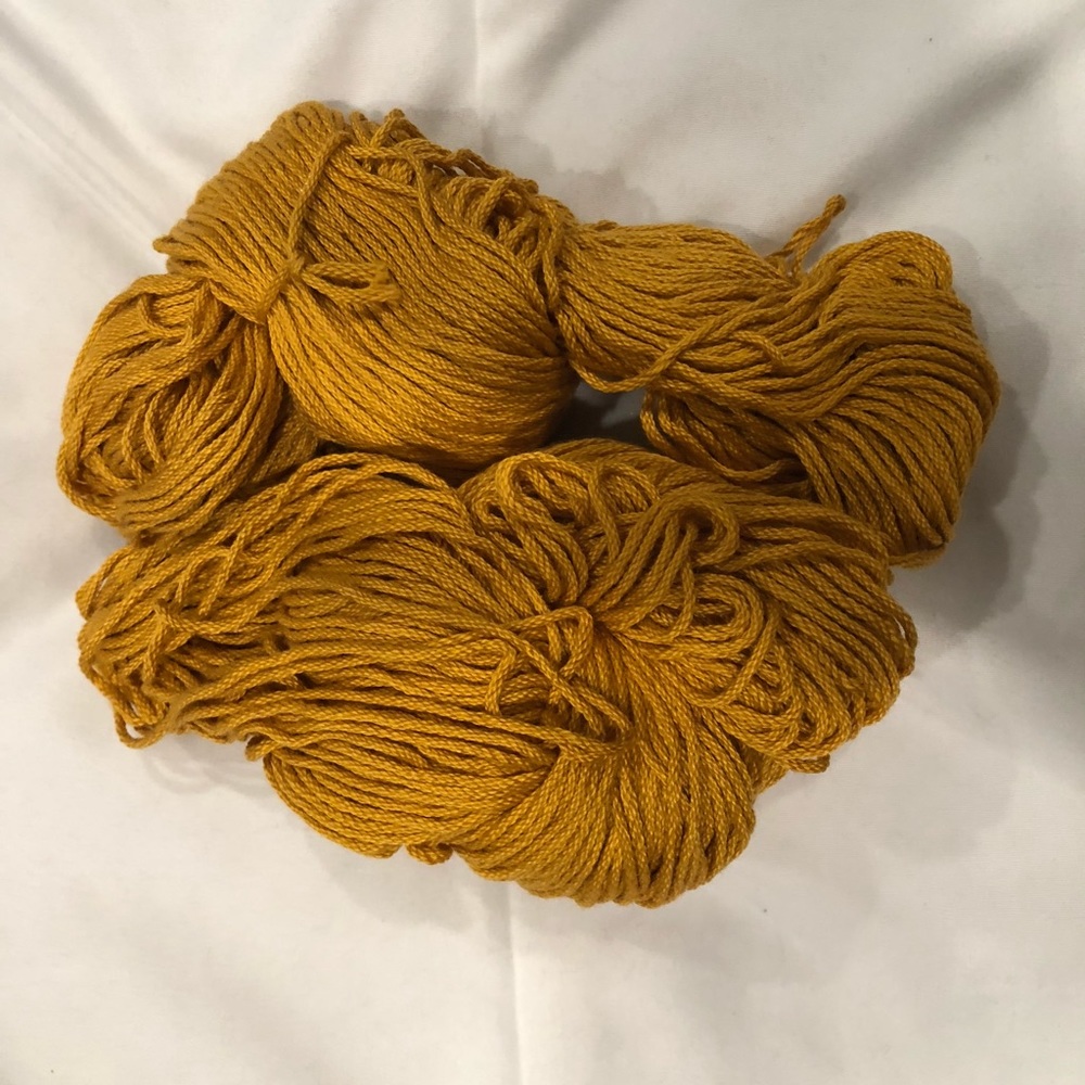 Yarn - Picture 8 of 10